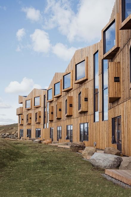 HIGHLAND BASE IN KERLINGARFJÖLL - ROUNDTRIP TRANSFER FROM REYKJAVÍK TO HIGHLAND BASE