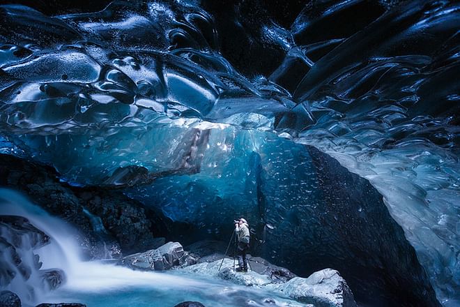 8 day Aurora and Ice Caves Photo Workshops in Iceland