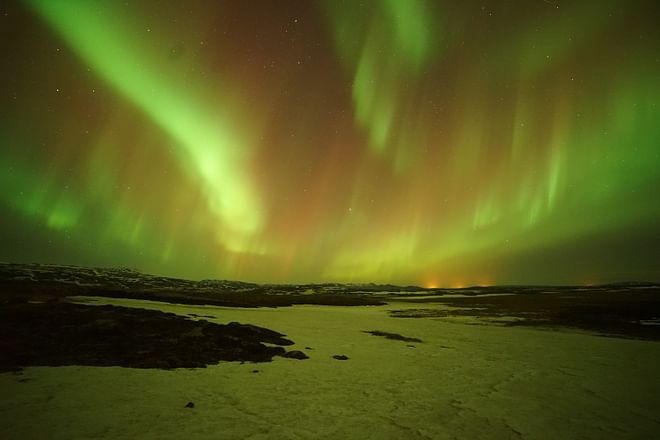 Chasing Aurora Borealis with Warmth and Treats Premium Tour!