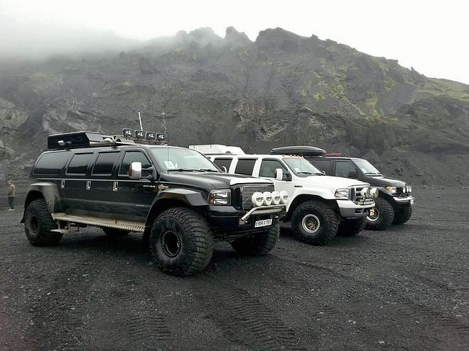 South Coast Explorer - Waterfalls, Black Beaches & Glacier Views