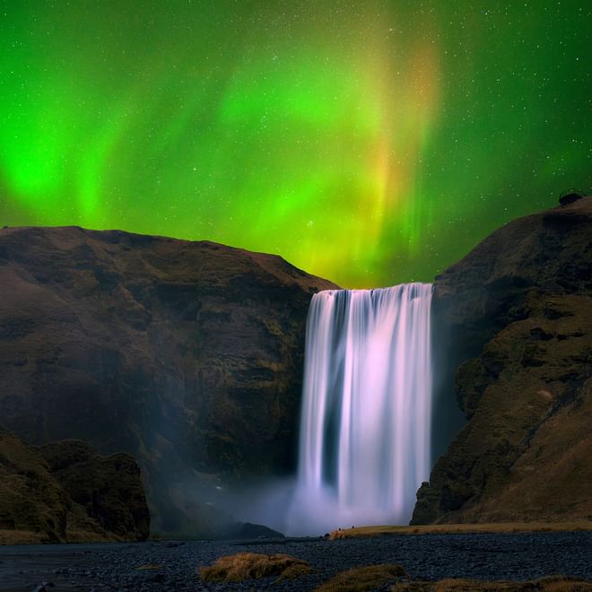  SOUTH COAST AND NORTHERN LIGHTS (Guided in 10 languages)