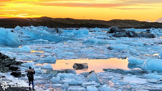 Glacier Lagoon (Jökulsárlón) & South Coast Tour with boat ride