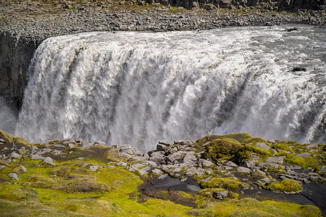 Diamond circle, waterfalls and amazing landscapes