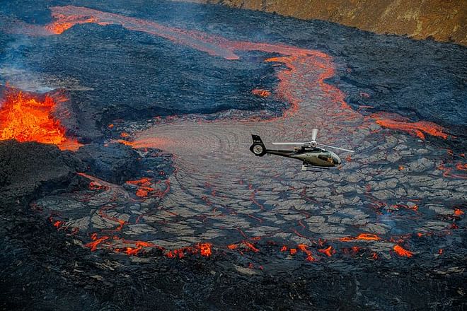Helicopter Tour to Volcano Reykjanes Eruption in Iceland