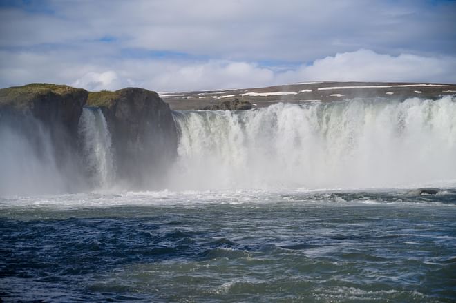 Grand Lake Mývatn & Powerful Dettifoss (jeep/van)