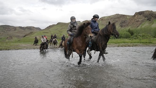 05A - The Hot Springs Tour