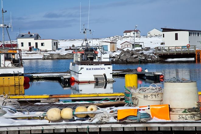 Raufarhöfn walking tour – with hike to the Arctic Henge
