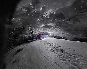 Private South Coast & Ice Cave Tour