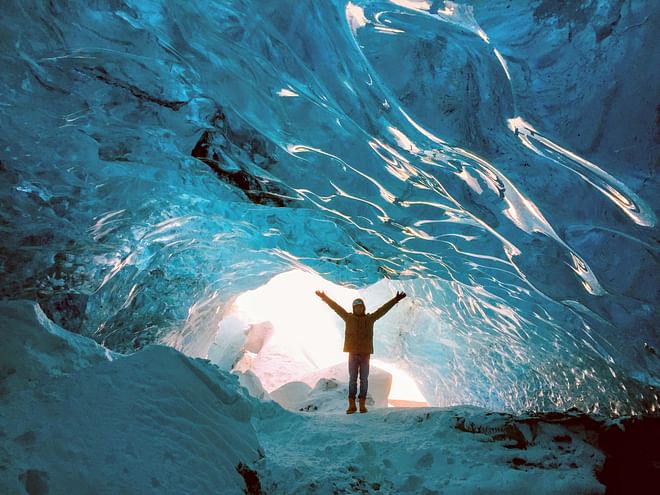 Glacier hike and Ice cave tour