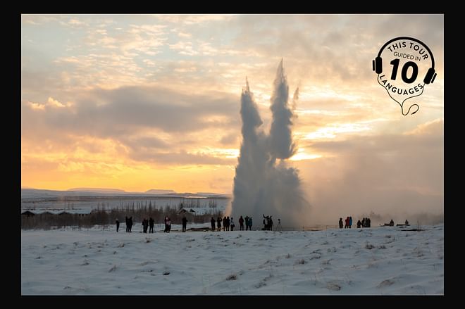  GOLDEN CIRCLE AND NORTHERN LIGHTS (Guided in 10 languages)