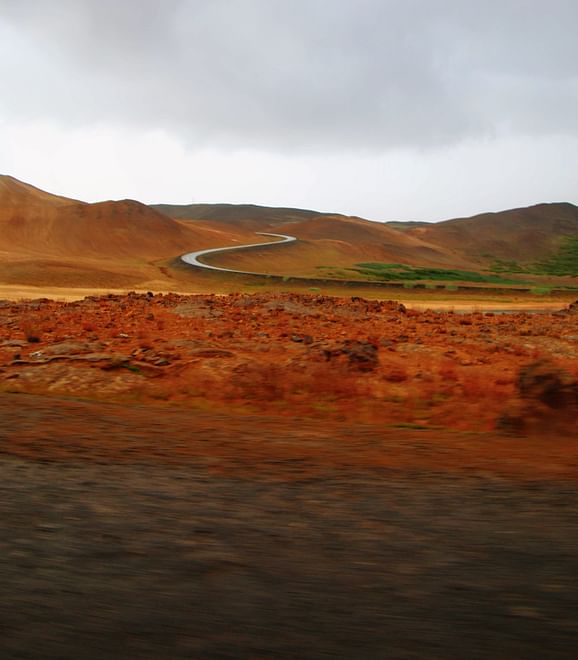 6 Day Around Iceland Summer Minibus Tour