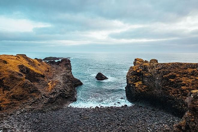 Private Snæfellsnes Peninsula with glacier & lava view