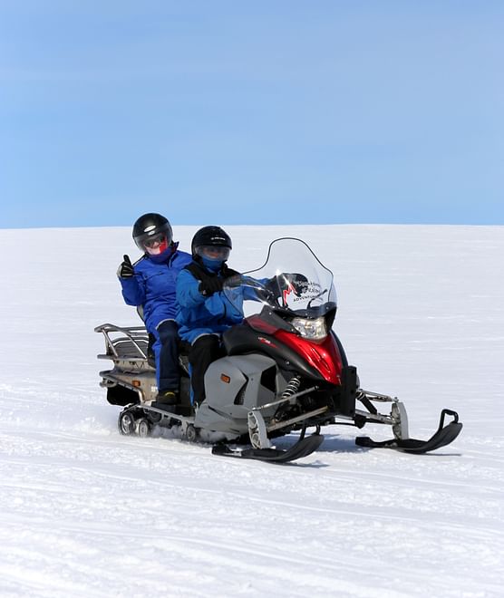  Hot Spring and Cool Glacier - Snowmobile and Secret Lagoon
