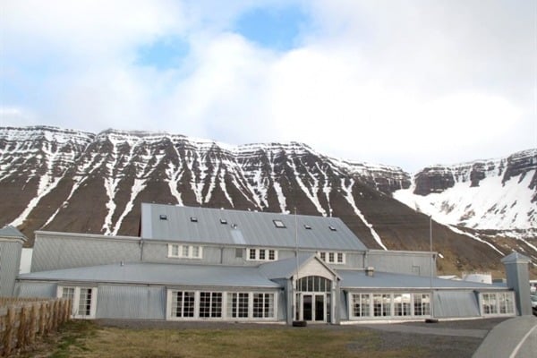 Edinborg Bistro & Cafe Bar -  Isafjordur, Westfjords